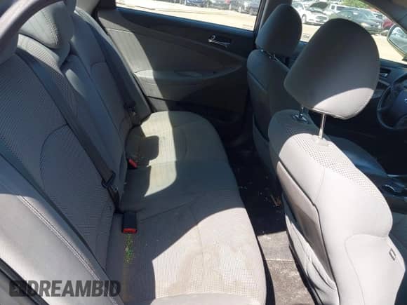2014 Hyundai Sonata GLS с VIN 5NPEB4AC1EH848883, выставлен на аукционе IAAI как лот 43204145 с пробегом 153 933 миль миль и . История ставок и продаж доступна на DreamBid. Изображение 8.