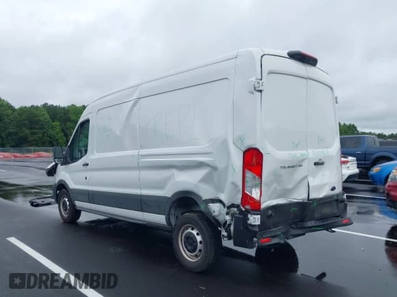 ✅ 2024 Ford Transit Cargo • VIN: 1FTYE1C81RKA49723 • Lot: 42916823. Listed on IAAI with 10,930 mi. Free auction sales archive from the USA and detailed vehicle history report at DreamBid. Image 3.