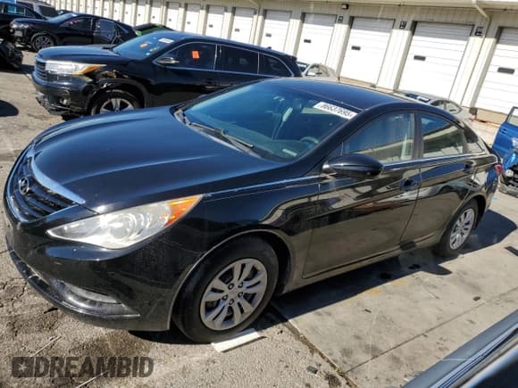 ✅ 2011 Hyundai Sonata GLS • VIN: 5NPEB4ACXBH179640 • Lot: 86637695. Listed on Copart with 137,496 mi. Free auction sales archive from the USA and detailed vehicle history report at DreamBid. Image 1.