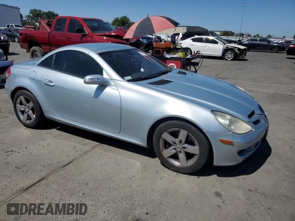 ✅ 2006 Mercedes-Benz SLK 280 • VIN: WDBWK54F36F096937 • Лот: 60351395. Опубликован ранее на Copart с пробегом 114 563 миль. Бесплатный доступ к архиву аукционных продаж из США и подробный отчёт об истории автомобиля на DreamBid. Изображение 4.