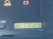 ✅ 2004 Toyota Avalon XL • VIN: 4T1BF28B54U356432 • Лот: 42896188. Опубликован ранее на IAAI с пробегом 170 329 миль. Бесплатный доступ к архиву аукционных продаж из США и подробный отчёт об истории автомобиля на DreamBid. Изображение 14.