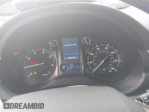 ✅ 2018 Lexus GX 460 Premium • VIN: JTJBM7FX8J5204251 • Lot: 43739027. Wystawiony na IAAI z przebiegiem 105 685 mil. Bezpłatny archiwum sprzedaży aukcyjnych z USA i szczegółowy raport historii pojazdu na DreamBid. Zdjęcie 7.