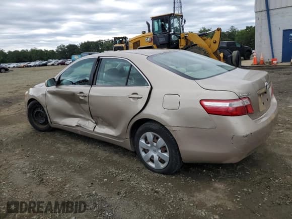 ✅ 2009 Toyota Camry • VIN: 4T1BE46K09U810174 • Lot: 69372935. Wystawiony na Copart z przebiegiem 107 601 mil. Bezpłatny archiwum sprzedaży aukcyjnych z USA i szczegółowy raport historii pojazdu na DreamBid. Zdjęcie 2.