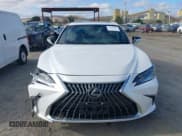 ✅ 2024 Lexus ES 300h Luxury • VIN: 58AEA1C10RU048315 • Lot: 42206402. Listed on IAAI with 7,971 mi. Free auction sales archive from the USA and detailed vehicle history report at DreamBid. Image 12.