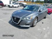 ✅ 2020 Nissan Altima S • VIN: 1N4BL4BV2LC277824 • Лот: 43213375. Опубликован ранее на IAAI с пробегом 99 134 миль. Бесплатный доступ к архиву аукционных продаж из США и подробный отчёт об истории автомобиля на DreamBid. Изображение 2.
