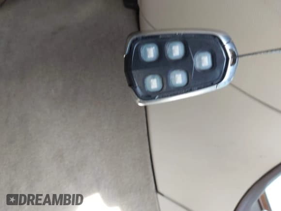 ✅ 2016 Cadillac SRX Luxury Collection • VIN: 3GYFNBE34GS562880 • Lot: 43370945. Wystawiony na IAAI z przebiegiem 128 891 mil. Bezpłatny archiwum sprzedaży aukcyjnych z USA i szczegółowy raport historii pojazdu na DreamBid. Zdjęcie 11.