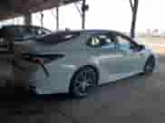 2022 Toyota Camry SE z VIN 4T1S11AKXNU055336, wystawiony jako Copart lot #70786395 z przebiegiem 63 005 mil mil oraz Szkoda całkowita • Salvage title. Historia ofert i sprzedaży dostępna na DreamBid. Obrazek 3.