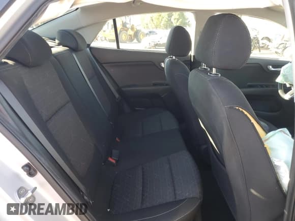 ✅ 2023 Kia Rio S • VIN: 3KPA24AD0PE545530 • Лот: 87051975. Опубликован ранее на Copart с пробегом 51 009 миль. Бесплатный доступ к архиву аукционных продаж из США и подробный отчёт об истории автомобиля на DreamBid. Изображение 10.