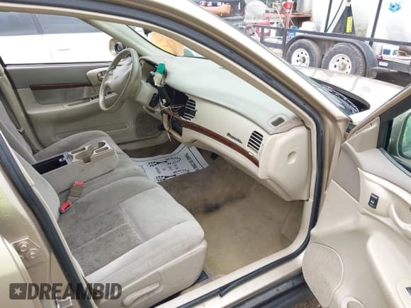 ✅ 2004 Chevrolet Impala • VIN: 2G1WF52E549274250 • Lot: 42669099. Listed on IAAI with 181,766 mi. Free auction sales archive from the USA and detailed vehicle history report at DreamBid. Image 5.