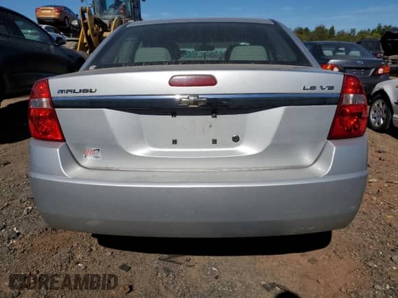 ✅ 2005 Chevrolet Malibu LS • VIN: 1G1ZT54835F235095 • Lot: 74970164. Wystawiony na Copart z przebiegiem 60 097 mil mil. Skorzystaj z bezpłatnego archiwum sprzedaży aukcyjnych z USA i zobacz szczegółowy raport historii pojazdu na DreamBid. Zdjęcie 6.