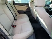 ✅ 2017 Honda Civic LX • VIN: 19XFC2F57HE038571 • Lot: 82416935. Wystawiony na Copart z przebiegiem 66 609 mil. Bezpłatny archiwum sprzedaży aukcyjnych z USA i szczegółowy raport historii pojazdu na DreamBid. Zdjęcie 10.