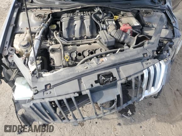 ✅ 2011 Mercury Milan Premier • VIN: 3MEHM0JG3BR605800 • Лот: 54078805. Опубликован ранее на Copart с пробегом 178 567 миль. Бесплатный доступ к архиву аукционных продаж из США и подробный отчёт об истории автомобиля на DreamBid. Изображение 11.