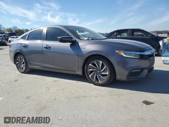 ✅ 2019 Honda Insight Touring • VIN: 19XZE4F98KE007021 • Lot: 91625315. Listed on Copart with 132,067 mi. Free auction sales archive from the USA and detailed vehicle history report at DreamBid. Image 4.