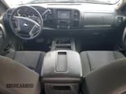 ✅ 2011 Chevrolet Silverado 1500 LT • VIN: 3GCPCSE00BG324803 • Lot: 68738955. Wystawiony na Copart z przebiegiem 214 922 mil. Bezpłatny archiwum sprzedaży aukcyjnych z USA i szczegółowy raport historii pojazdu na DreamBid. Zdjęcie 8.