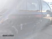 ✅ 2021 Chevrolet Suburban Z71 • VIN: 1GNSKDKD5MR348282 • Лот: 43910018. Опубликован ранее на IAAI с пробегом 212 014 миль. Бесплатный доступ к архиву аукционных продаж из США и подробный отчёт об истории автомобиля на DreamBid. Изображение 13.