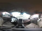 ✅ 2018 Chevrolet Tahoe LT • VIN: 1GNSCBKC1JR104682 • Lot: 42440769. Wystawiony na IAAI z przebiegiem 68 343 mil. Bezpłatny archiwum sprzedaży aukcyjnych z USA i szczegółowy raport historii pojazdu na DreamBid. Zdjęcie 18.