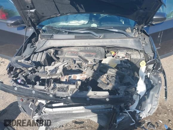 ✅ 2018 Jeep Compass Limited • VIN: 3C4NJDCB3JT231213 • Lot: 43024408. Listed on IAAI with 90,797 mi. Free auction sales archive from the USA and detailed vehicle history report at DreamBid. Image 10.