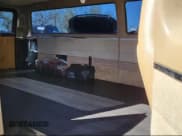 ✅ 1994 GMC Rally • VIN: 1GJGG39K6RF527981 • Lot: 41851882. Wystawiony na IAAI z przebiegiem 159 751 mil. Bezpłatny archiwum sprzedaży aukcyjnych z USA i szczegółowy raport historii pojazdu na DreamBid. Zdjęcie 7.