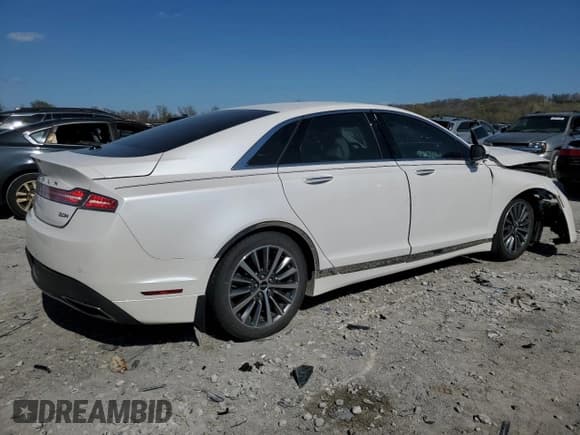 ✅ 2019 Lincoln MKZ Hybrid • VIN: 3LN6L5KUXKR604751 • Лот: 51822565. Опубликован ранее на Copart с пробегом Не указан. Бесплатный доступ к архиву аукционных продаж из США и подробный отчёт об истории автомобиля на DreamBid. Изображение 3.
