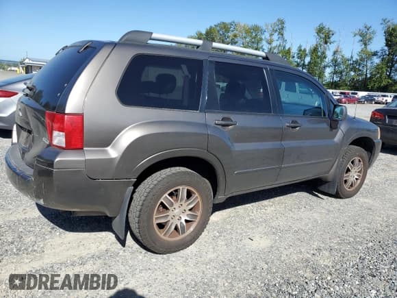 ✅ 2005 Mitsubishi Endeavor Limited • VIN: 4A4MM41S95E015743 • Lot: 67927095. Listed on Copart with 170,089 mi. Free auction sales archive from the USA and detailed vehicle history report at DreamBid. Image 3.