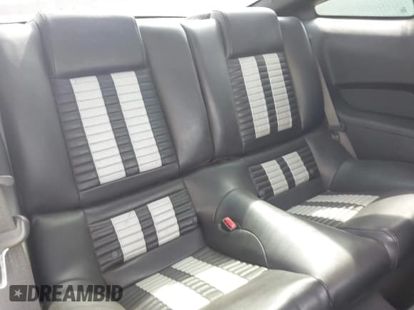 ✅ 2010 Ford Mustang GT500 • VIN: 1ZVBP8JS9A5130203 • Лот: 42064720. Опубликован ранее на IAAI с пробегом 32 461 миль. Бесплатный доступ к архиву аукционных продаж из США и подробный отчёт об истории автомобиля на DreamBid. Изображение 8.