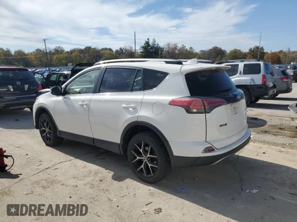 ✅ 2017 Toyota RAV4 SE • VIN: JTMJFREV5HJ121687 • Lot: 91368675. Wystawiony na Copart z przebiegiem 156 347 mil. Bezpłatny archiwum sprzedaży aukcyjnych z USA i szczegółowy raport historii pojazdu na DreamBid. Zdjęcie 2.
