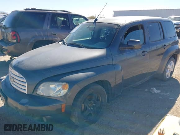 ✅ 2011 Chevrolet HHR 1LT • VIN: 3GNBABFW6BS511230 • Lot: 41518207. Listed on IAAI with 197,928 mi. Free auction sales archive from the USA and detailed vehicle history report at DreamBid. Image 2.