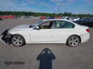 ✅ 2015 BMW 3 Series 320i xDrive • VIN: WBA3C3C58FK201605 • Lot: 43098809. Listed on IAAI with 145,647 mi. Free auction sales archive from the USA and detailed vehicle history report at DreamBid. Image 14.