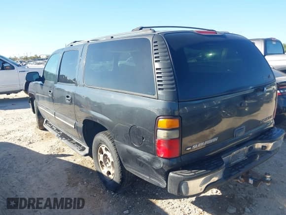 ✅ 2005 Chevrolet Suburban LS • VIN: 1GNEC16Z15R173836 • Lot: 43504108. Wystawiony na IAAI z przebiegiem 334 696 mil. Bezpłatny archiwum sprzedaży aukcyjnych z USA i szczegółowy raport historii pojazdu na DreamBid. Zdjęcie 3.