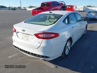 ✅ 2013 Ford Fusion SE • VIN: 3FA6P0H70DR195150 • Lot: 43612641. Wystawiony na IAAI z przebiegiem 148 746 mil. Bezpłatny archiwum sprzedaży aukcyjnych z USA i szczegółowy raport historii pojazdu na DreamBid. Zdjęcie 4.