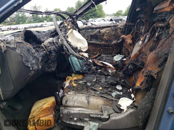 ✅ 1999 Mercury Sable LS • VIN: 1MEFM53S4XG649132 • Лот: 70168934. Опубликован ранее на Copart с пробегом Не указан. Бесплатный доступ к архиву аукционных продаж из США и подробный отчёт об истории автомобиля на DreamBid. Изображение 7.