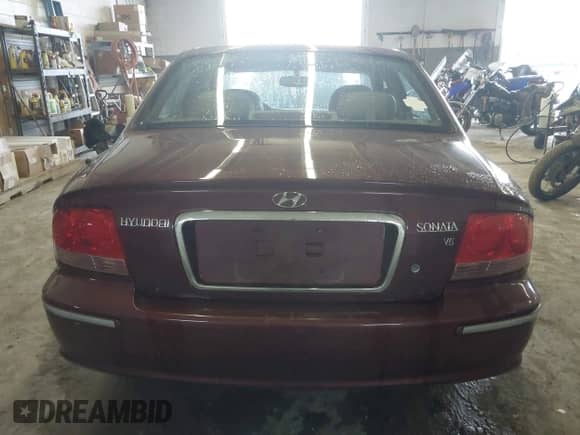 ✅ 2004 Hyundai Sonata GLS • VIN: KMHWF35H84A052612 • Лот: 42215726. Размещён на IAAI с пробегом 118 966 миль миль. Получите бесплатный доступ к архиву аукционных продаж из США и посмотрите подробный отчёт об истории автомобиля на DreamBid. Изображение 17.