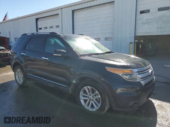 ✅ 2014 Ford Explorer XLT • VIN: 1FM5K7D84EGA84925 • Lot: 91285275. Listed on Copart with 173,813 mi. Free auction sales archive from the USA and detailed vehicle history report at DreamBid. Image 4.
