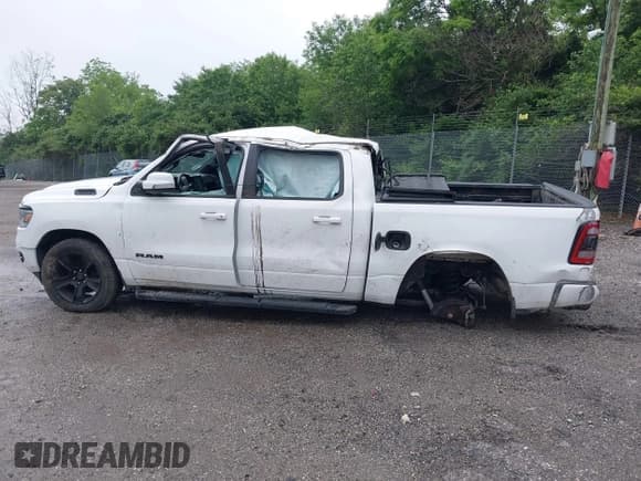 ✅ 2020 Ram 1500 Big Horn • VIN: 1C6SRFFT8LN207821 • Lot: 42254465. Listed on IAAI with 71,158 mi. Free auction sales archive from the USA and detailed vehicle history report at DreamBid. Image 14.