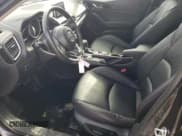 ✅ 2015 Mazda 3 i Grand Touring • VIN: 3MZBM1W71FM219561 • Лот: 81976755. Опубликован ранее на Copart с пробегом 63 753 миль. Бесплатный доступ к архиву аукционных продаж из США и подробный отчёт об истории автомобиля на DreamBid. Изображение 7.