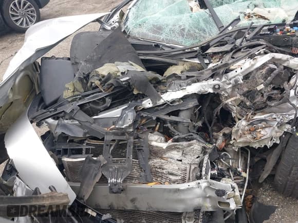 ✅ 2018 Chevrolet Malibu LT • VIN: 1G1ZD5ST7JF202311 • Lot: 42256463. Listed on IAAI with Not provided. Free auction sales archive from the USA and detailed vehicle history report at DreamBid. Image 10.