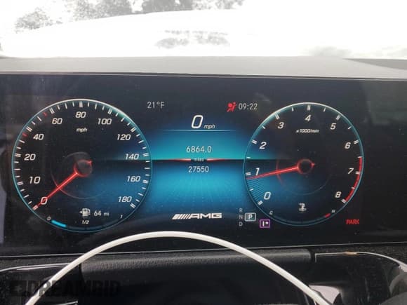 ✅ 2022 Mercedes-Benz GLA 35 AMG • VIN: W1N4N5BB0NJ401539 • Лот: 42038575. Опубликован ранее на Copart с пробегом 27 550 миль. Бесплатный доступ к архиву аукционных продаж из США и подробный отчёт об истории автомобиля на DreamBid. Изображение 9.