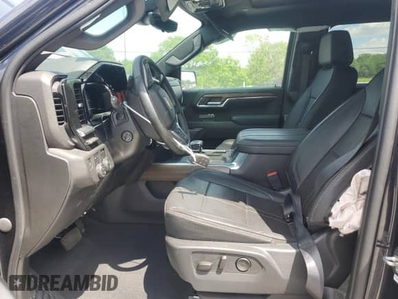 2024 Chevrolet Silverado 1500 High Country с VIN 1GCUDJED5RZ146765, выставлен на аукционе Copart как лот 56052915 с пробегом 67 615 миль миль и Списание • Salvage title. История ставок и продаж доступна на DreamBid. Изображение 7.