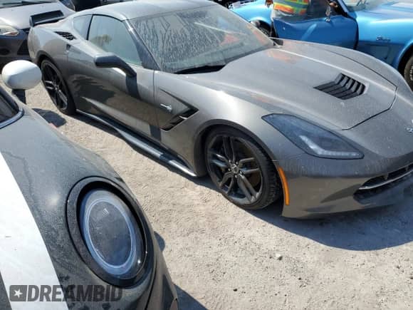 2015 Chevrolet Corvette Z51 3LT с VIN 1G1YM2D79F5107403, выставлен на аукционе Copart как лот 76190254 с пробегом Не указан миль и Списание • Salvage title. История ставок и продаж доступна на DreamBid. Изображение 4.