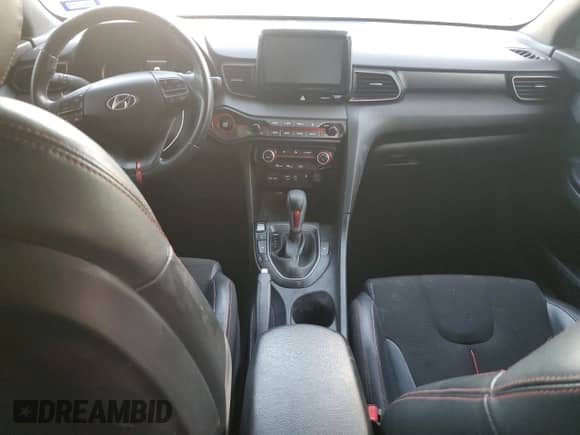 2019 Hyundai Veloster Premium with VIN KMHTG6AF3KU003271, listed as a Copart auction lot 72509544 with 84,571 mi miles and Clean title. Bid and sale history available at DreamBid. Image 8.