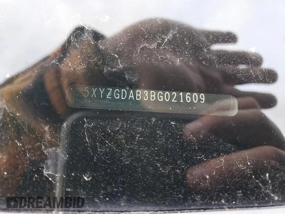 ✅ 2011 Hyundai Santa Fe GLS • VIN: 5XYZGDAB3BG021609 • Лот: 91631505. Опубликован ранее на Copart с пробегом 117 554 миль. Бесплатный доступ к архиву аукционных продаж из США и подробный отчёт об истории автомобиля на DreamBid. Изображение 13.