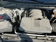 ✅ 2022 Chevrolet Silverado 1500 LT Trail Boss • VIN: 3GCUDFED2NG601935 • Lot: 57269695. Wystawiony na Copart z przebiegiem 62 485 mil. Bezpłatny archiwum sprzedaży aukcyjnych z USA i szczegółowy raport historii pojazdu na DreamBid. Zdjęcie 16.