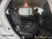 ✅ 2014 Nissan Pathfinder SL • VIN: 5N1AR2MN5EC678420 • Lot: 84638025. Wystawiony na Copart z przebiegiem 130 757 mil. Bezpłatny archiwum sprzedaży aukcyjnych z USA i szczegółowy raport historii pojazdu na DreamBid. Zdjęcie 11.