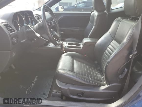 ✅ 2009 Dodge Challenger R/T • VIN: 2B3LJ54T39H588174 • Лот: 90673935. Опубликован ранее на Copart с пробегом 109 477 миль. Бесплатный доступ к архиву аукционных продаж из США и подробный отчёт об истории автомобиля на DreamBid. Изображение 7.