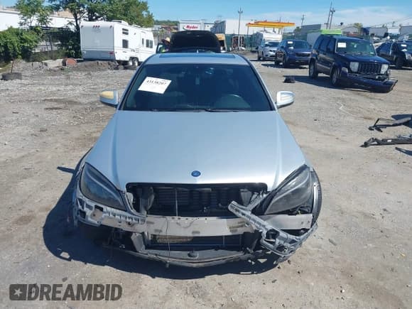 ✅ 2008 Mercedes-Benz C 350 Sport • VIN: WDDGF56X98F136088 • Lot: 43138207. Listed on IAAI with Not provided. Free auction sales archive from the USA and detailed vehicle history report at DreamBid. Image 11.