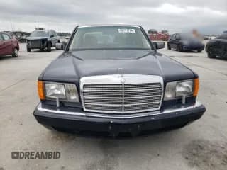 ✅ 1989 Mercedes-Benz 420 SEL • VIN: WDBCA35E6KA448531 • Lot: 45041175. Listed on Copart with 304,883 mi. Free auction sales archive from the USA and detailed vehicle history report at DreamBid. Image 5.