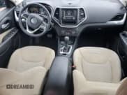 ✅ 2016 Jeep Cherokee Sport • VIN: 1C4PJMAS7GW267761 • Лот: 66961165. Опубликован ранее на Copart с пробегом 68 710 миль. Бесплатный доступ к архиву аукционных продаж из США и подробный отчёт об истории автомобиля на DreamBid. Изображение 8.