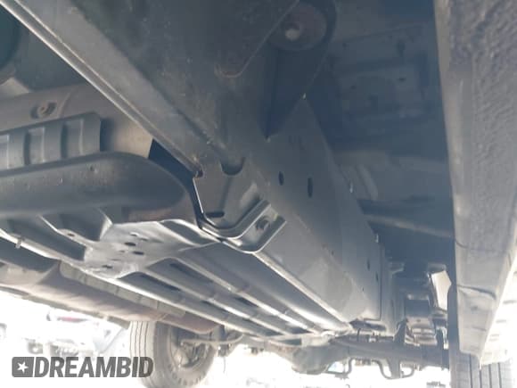 ✅ 2018 Nissan NV Cargo SV • VIN: 1N6AF0LY6JN807161 • Lot: 41684084. Listed on IAAI with 189,721 mi. Free auction sales archive from the USA and detailed vehicle history report at DreamBid. Image 20.