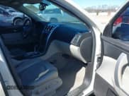 ✅ 2010 GMC Acadia SLT2 • VIN: 1GKLRNED2AJ140630 • Lot: 41701403. Listed on IAAI with 277,969 mi. Free auction sales archive from the USA and detailed vehicle history report at DreamBid. Image 5.