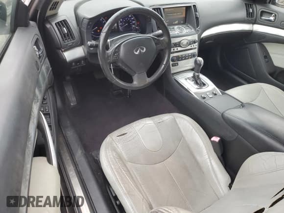 ✅ 2011 Infiniti G37 • VIN: JN1CV6FE5BM951393 • Lot: 82786715. Wystawiony na Copart z przebiegiem 161 015 mil. Bezpłatny archiwum sprzedaży aukcyjnych z USA i szczegółowy raport historii pojazdu na DreamBid. Zdjęcie 8.